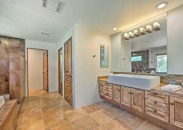 Red Rock Views And Fire Pit Stunning Holiday home Sedona
