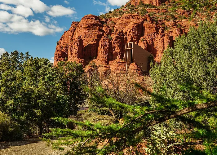 Red Rock Views And Fire Pit Stunning Holiday home