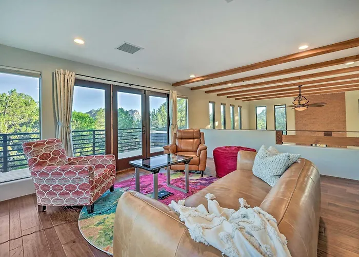 Red Rock Views And Fire Pit Stunning Holiday home